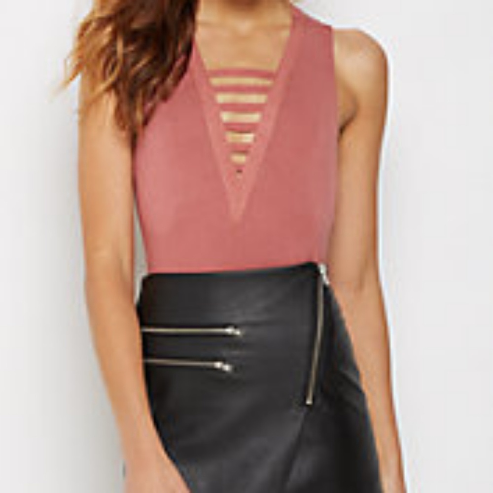 Caged V Neck Tank Top